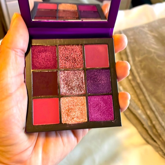 HUDA BEAUTY Makeup Huda Beauty Palette Poshmark
